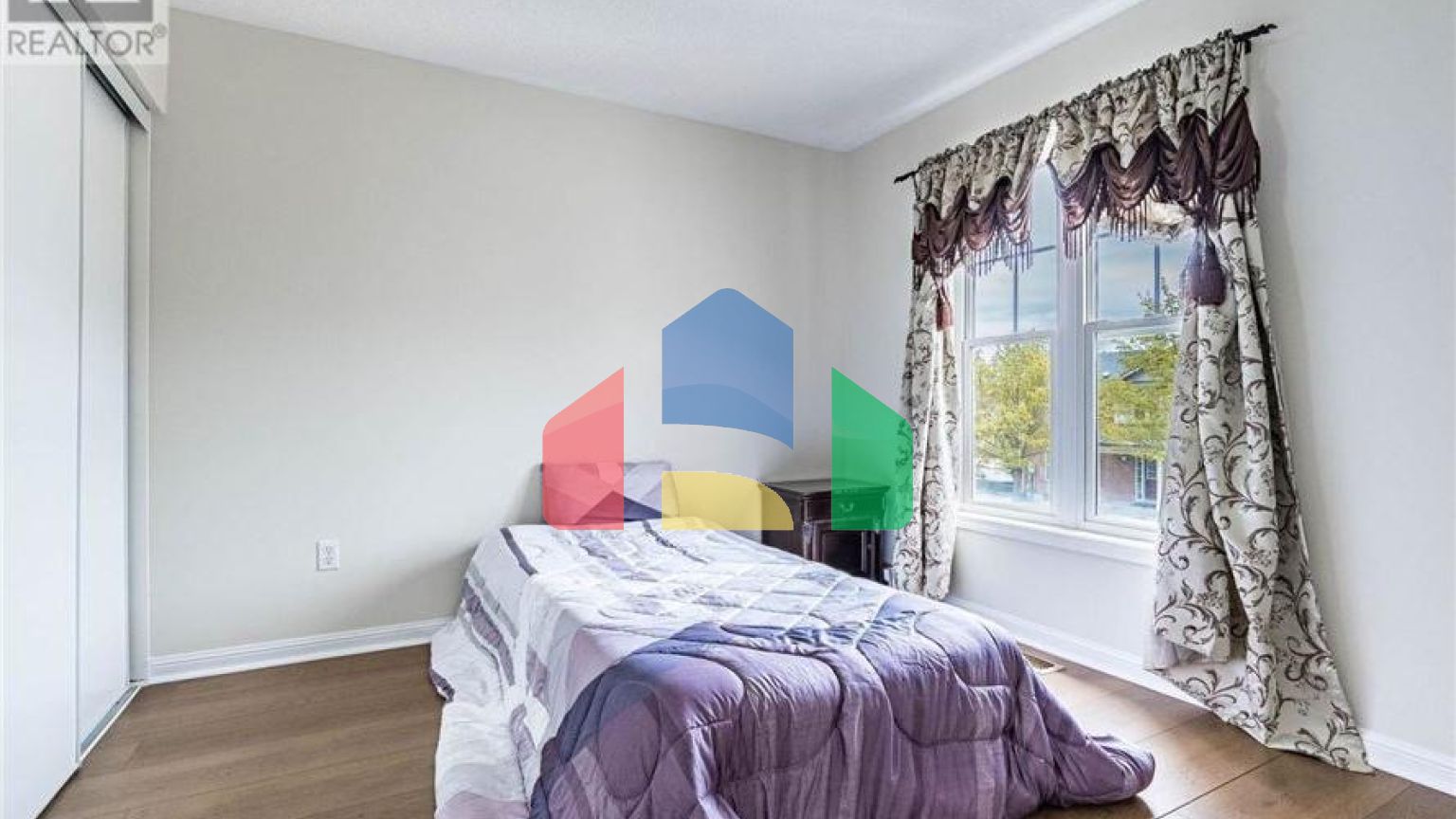 Residential - Single Family Home - Brampton, Canada - Canada