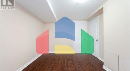 Residential - Single Family Home - Brampton, Canada - Canada