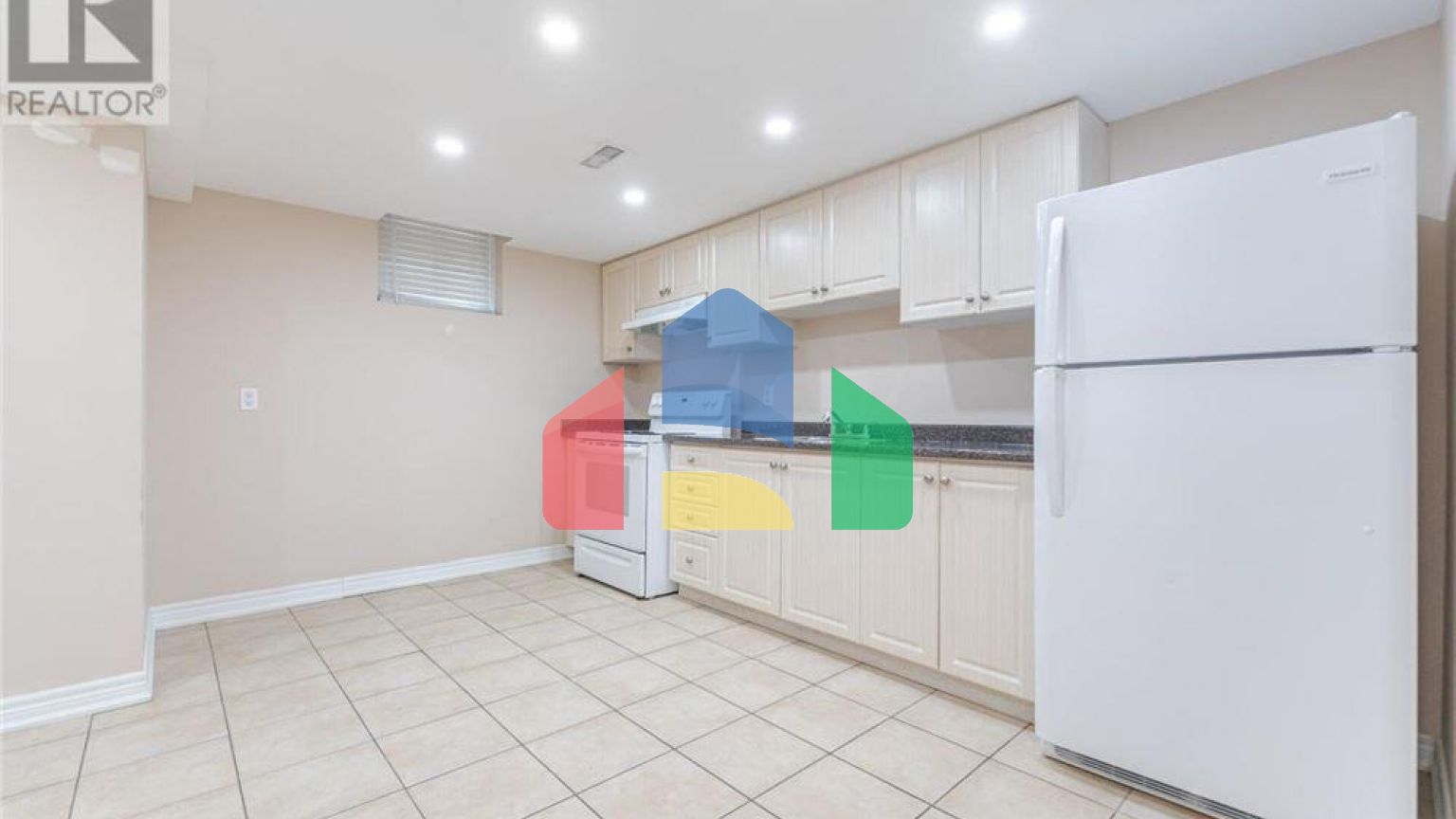 Residential - Single Family Home - Brampton, Canada - Canada