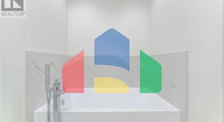 Residential - Single Family Home - Brampton, Canada - Canada