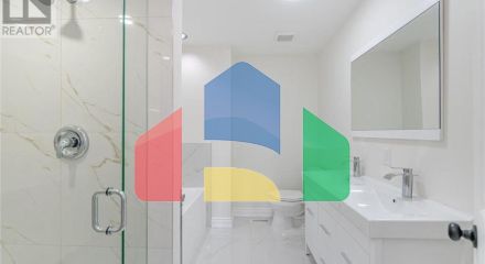 Residential - Single Family Home - Brampton, Canada - Canada