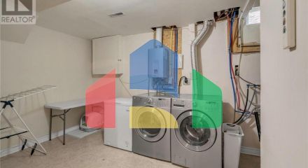 Residential - Single Family Home - Brampton, Canada - Canada