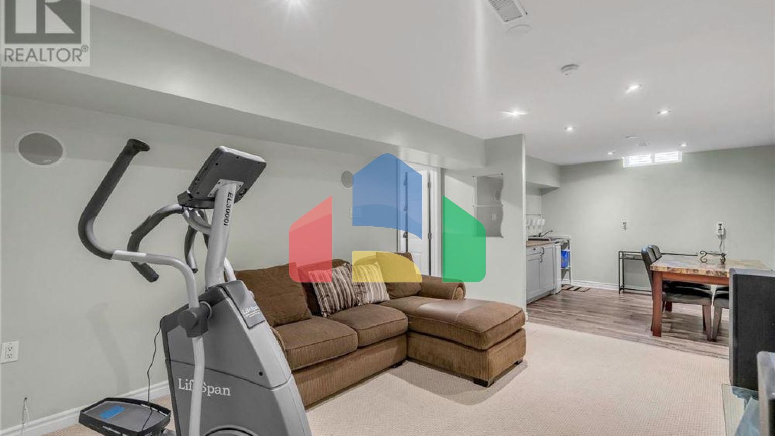 Residential - Single Family Home - Brampton, Canada - Canada