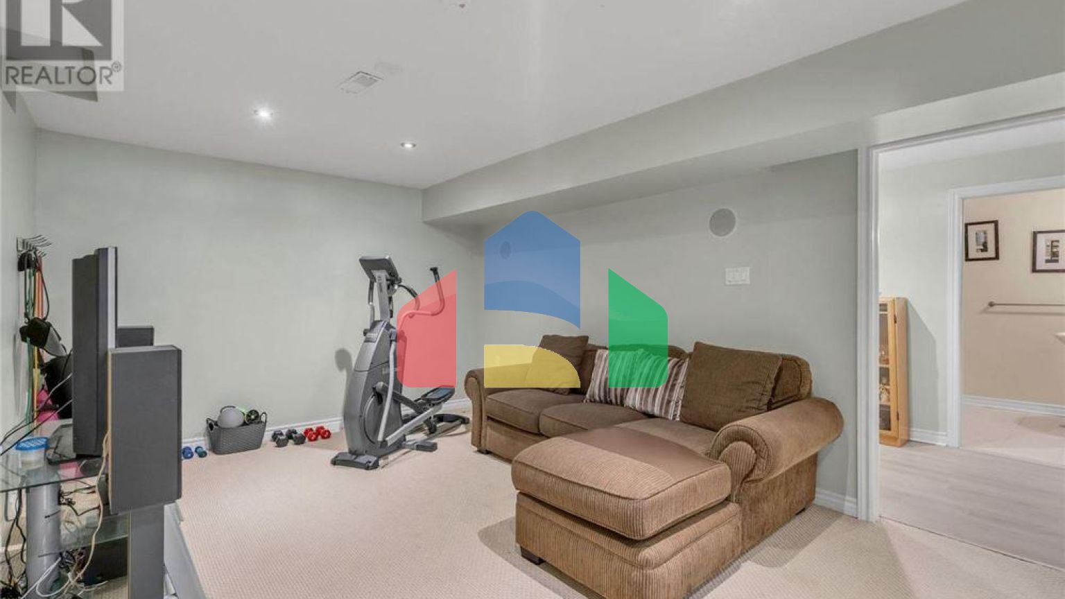 Residential - Single Family Home - Brampton, Canada - Canada