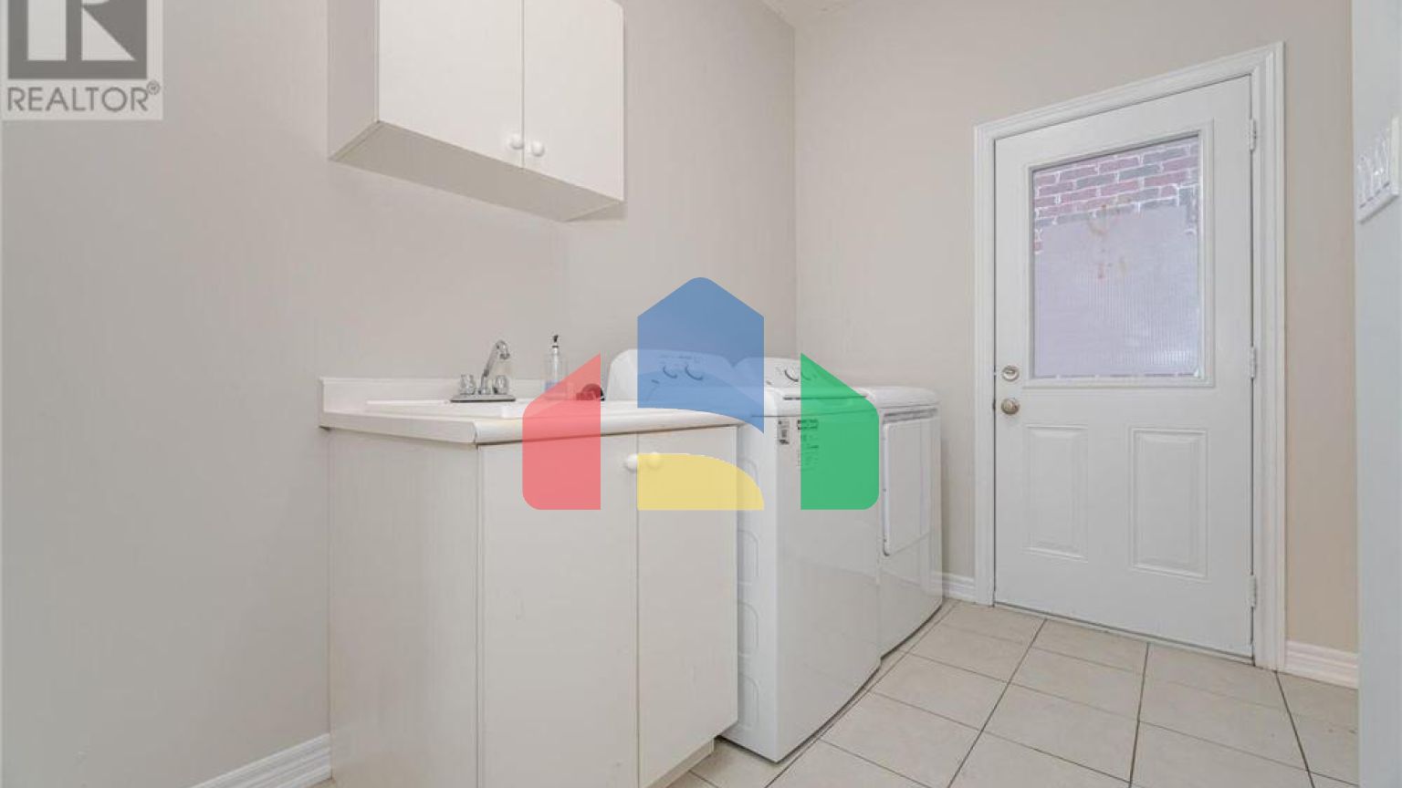 Residential - Single Family Home - Brampton, Canada - Canada