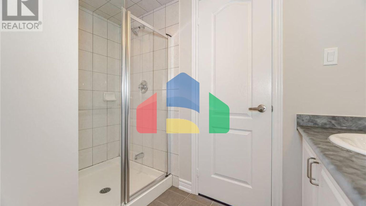 Residential - Single Family Home - Brampton, Canada - Canada