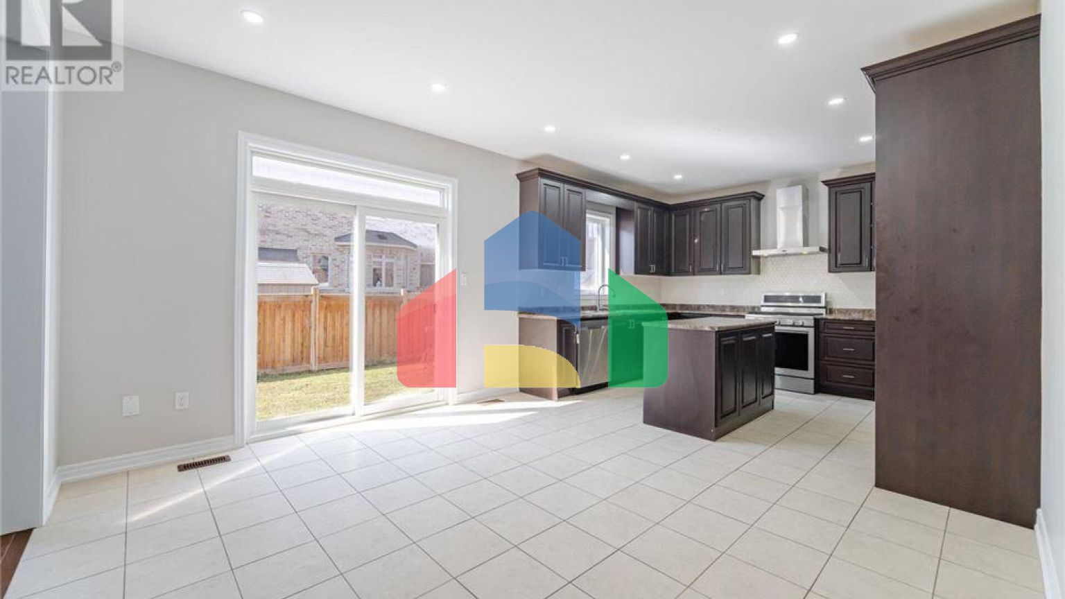 Residential - Single Family Home - Brampton, Canada - Canada