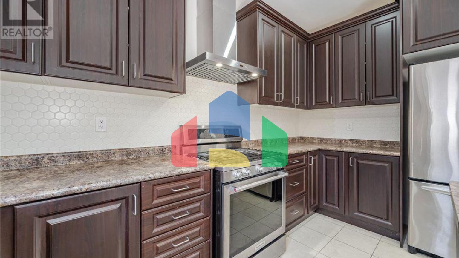 Residential - Single Family Home - Brampton, Canada - Canada