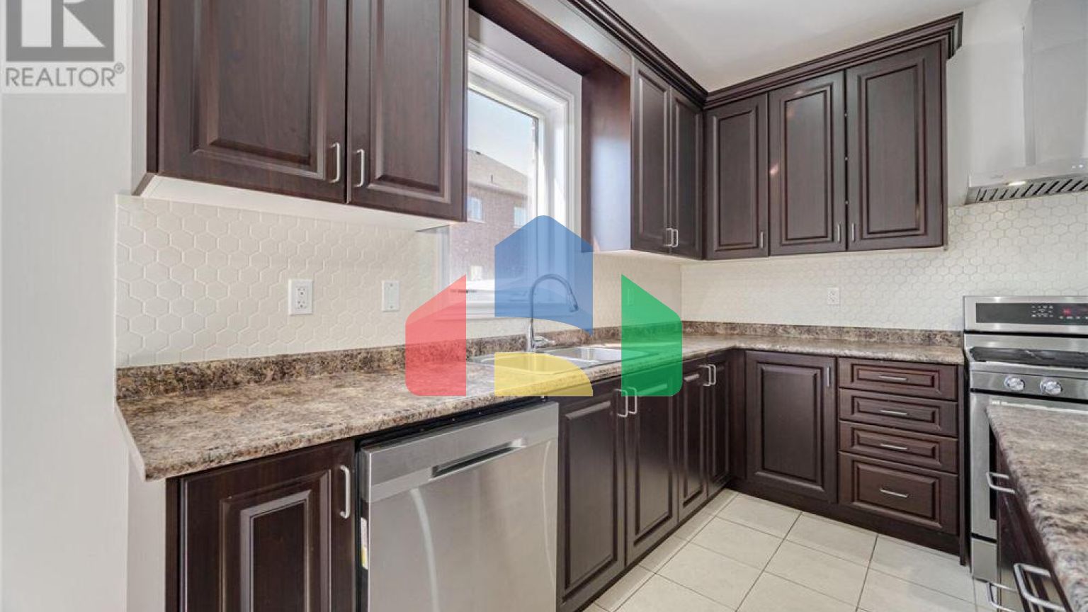 Residential - Single Family Home - Brampton, Canada - Canada