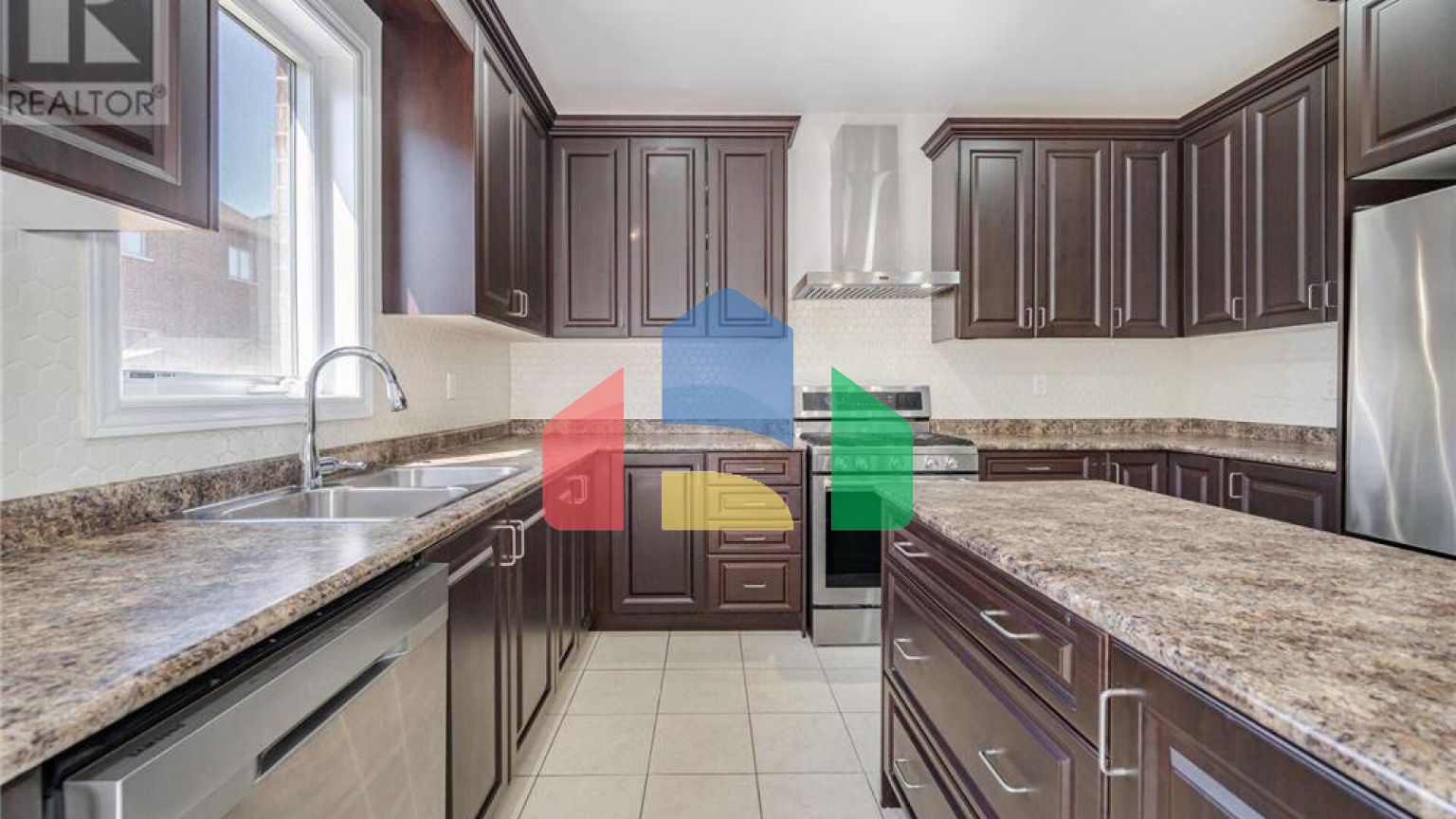 Residential - Single Family Home - Brampton, Canada - Canada