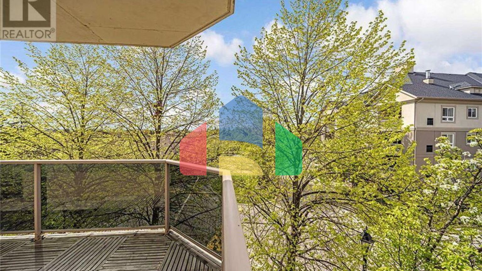 Residential - Condo/Apartment - Brampton, Canada - Canada