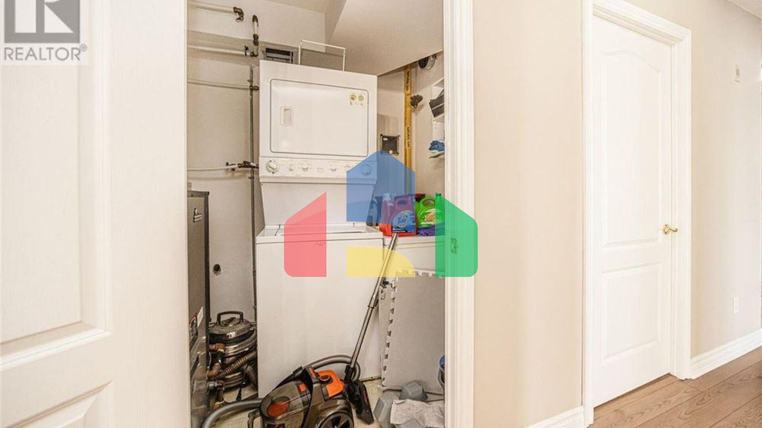 Residential - Condo/Apartment - Brampton, Canada - Canada