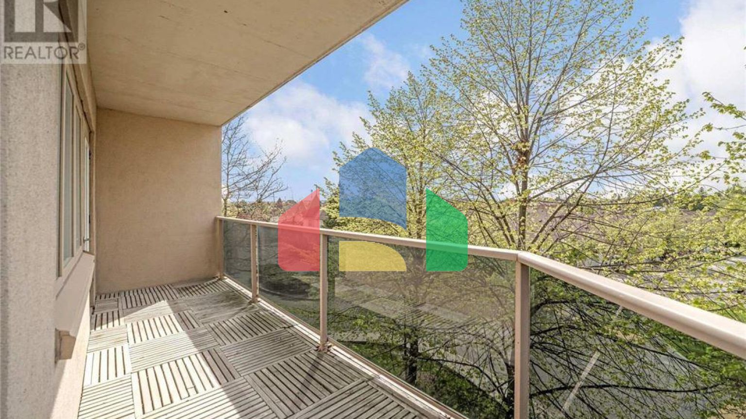 Residential - Condo/Apartment - Brampton, Canada - Canada