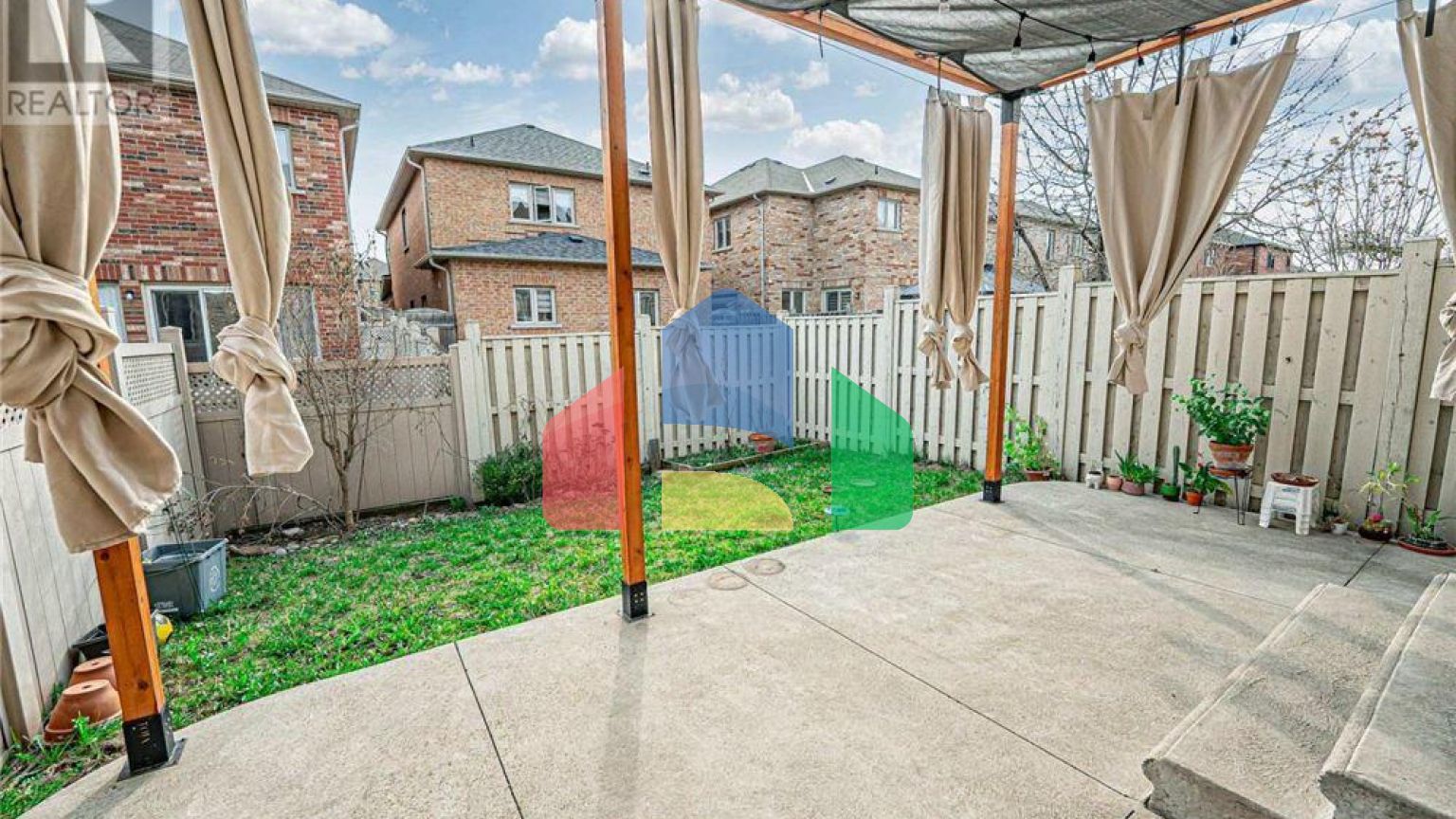 Residential - Single Family Home - Brampton, Canada - Canada