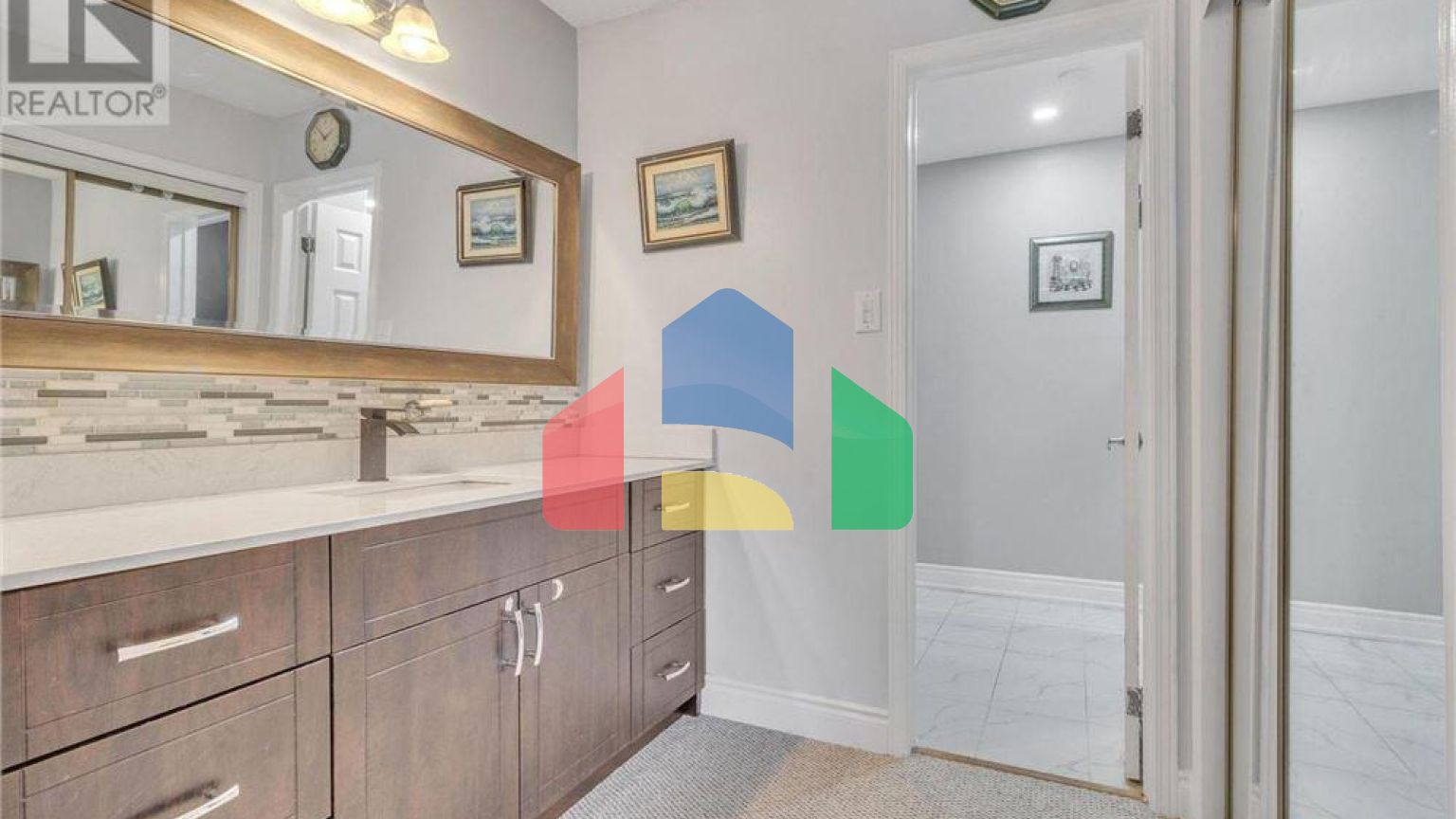 Residential - Single Family Home - Brampton, Canada - Canada