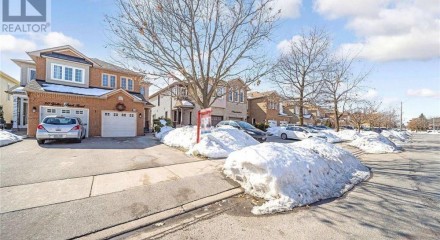 Residential - Single Family Home - Brampton, Canada - Canada