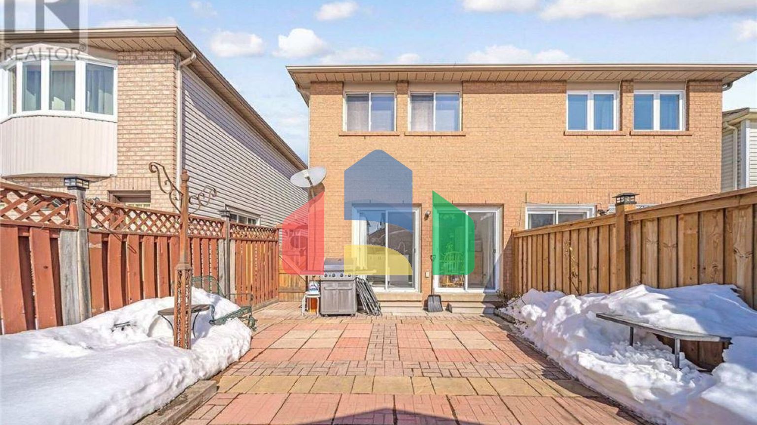 Residential - Single Family Home - Brampton, Canada - Canada