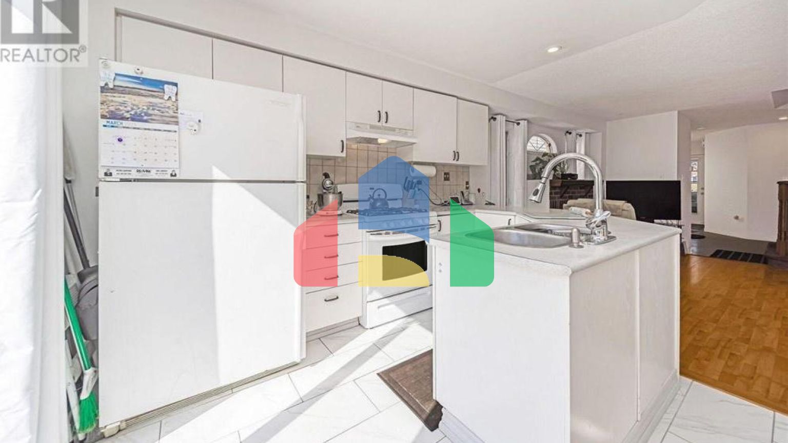 Residential - Single Family Home - Brampton, Canada - Canada