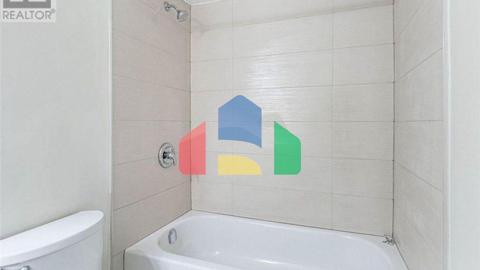 Residential - Single Family Home - Brampton, Canada - Canada