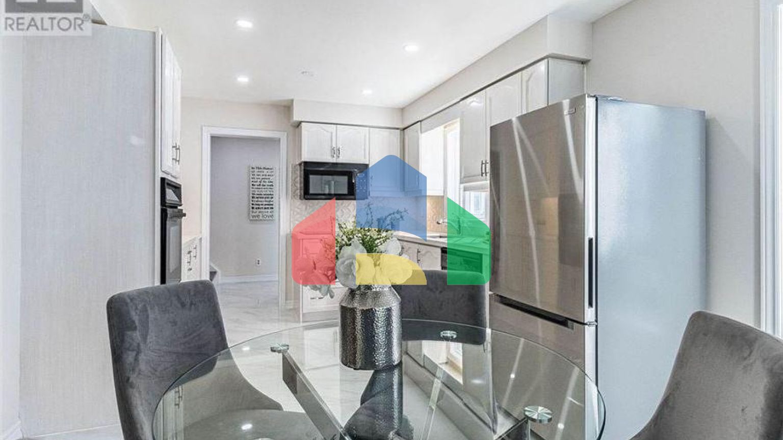 Residential - Single Family Home - Brampton, Canada - Canada