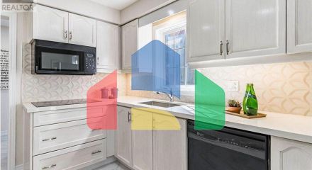 Residential - Single Family Home - Brampton, Canada - Canada