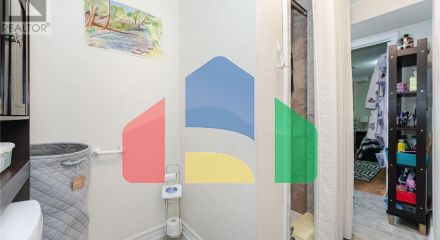 Residential - Single Family Home - Brampton, Canada - Canada