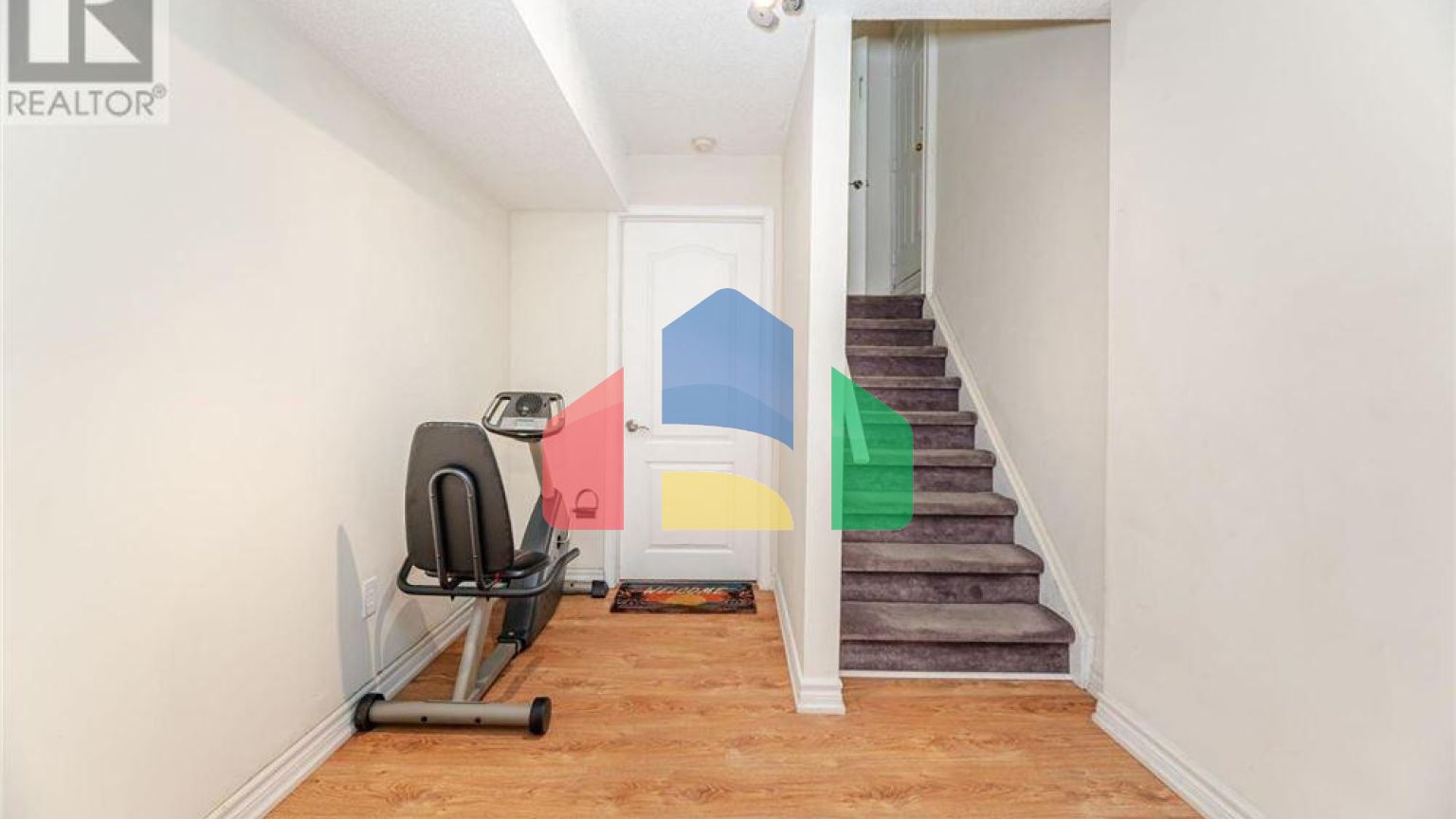 Residential - Single Family Home - Brampton, Canada - Canada