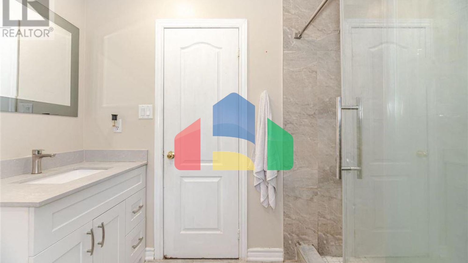 Residential - Single Family Home - Brampton, Canada - Canada