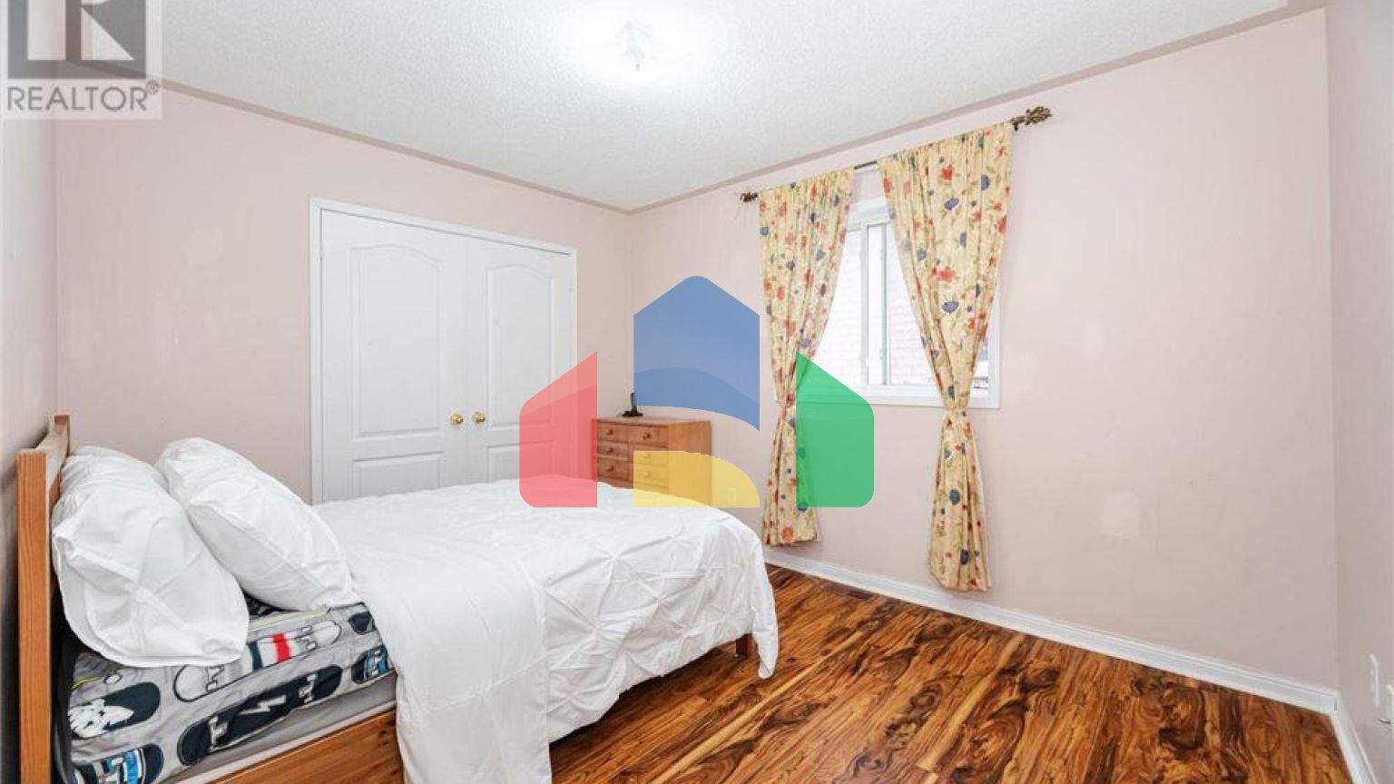 Residential - Single Family Home - Brampton, Canada - Canada