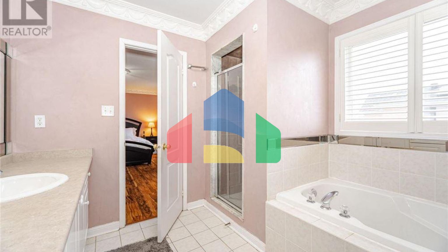 Residential - Single Family Home - Brampton, Canada - Canada