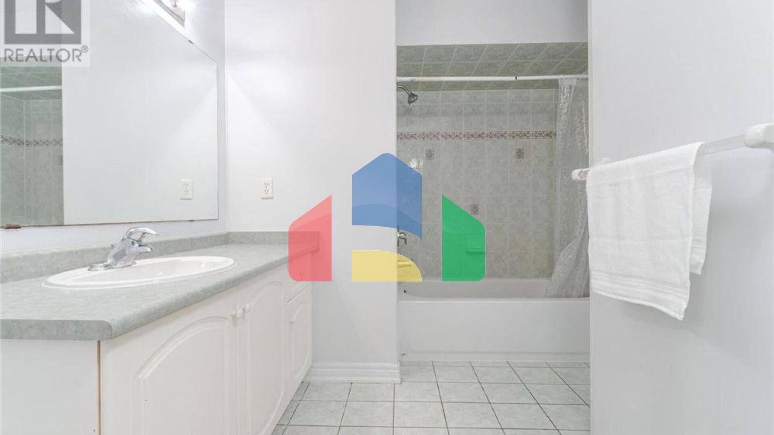 Residential - Single Family Home - Brampton, Canada - Canada