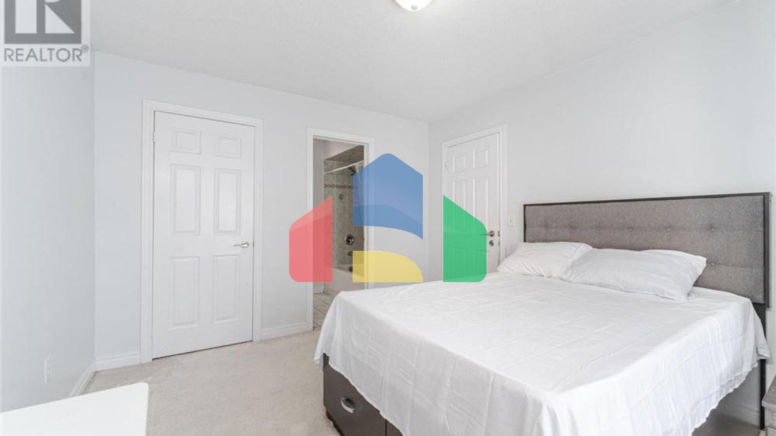 Residential - Single Family Home - Brampton, Canada - Canada