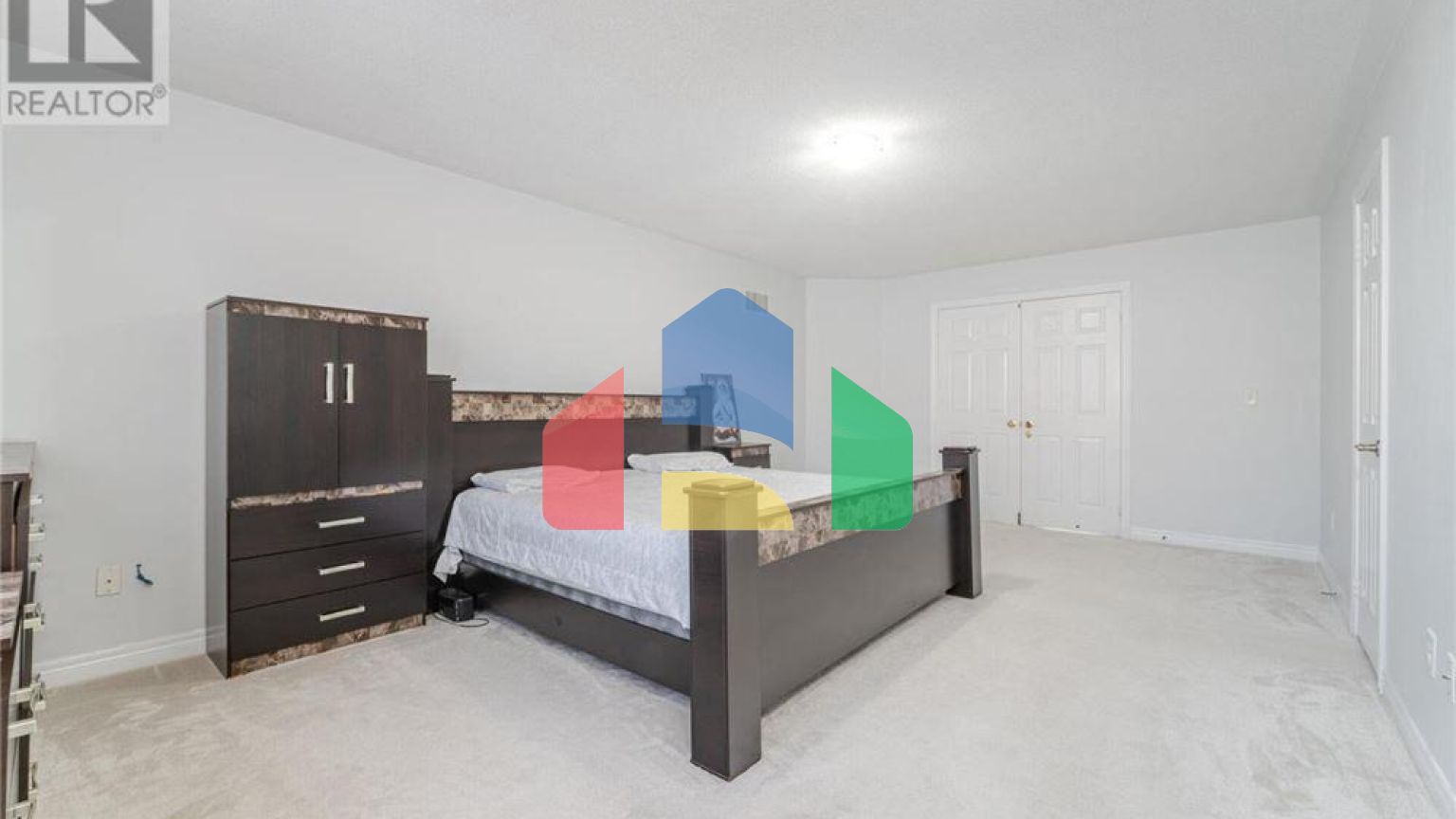 Residential - Single Family Home - Brampton, Canada - Canada