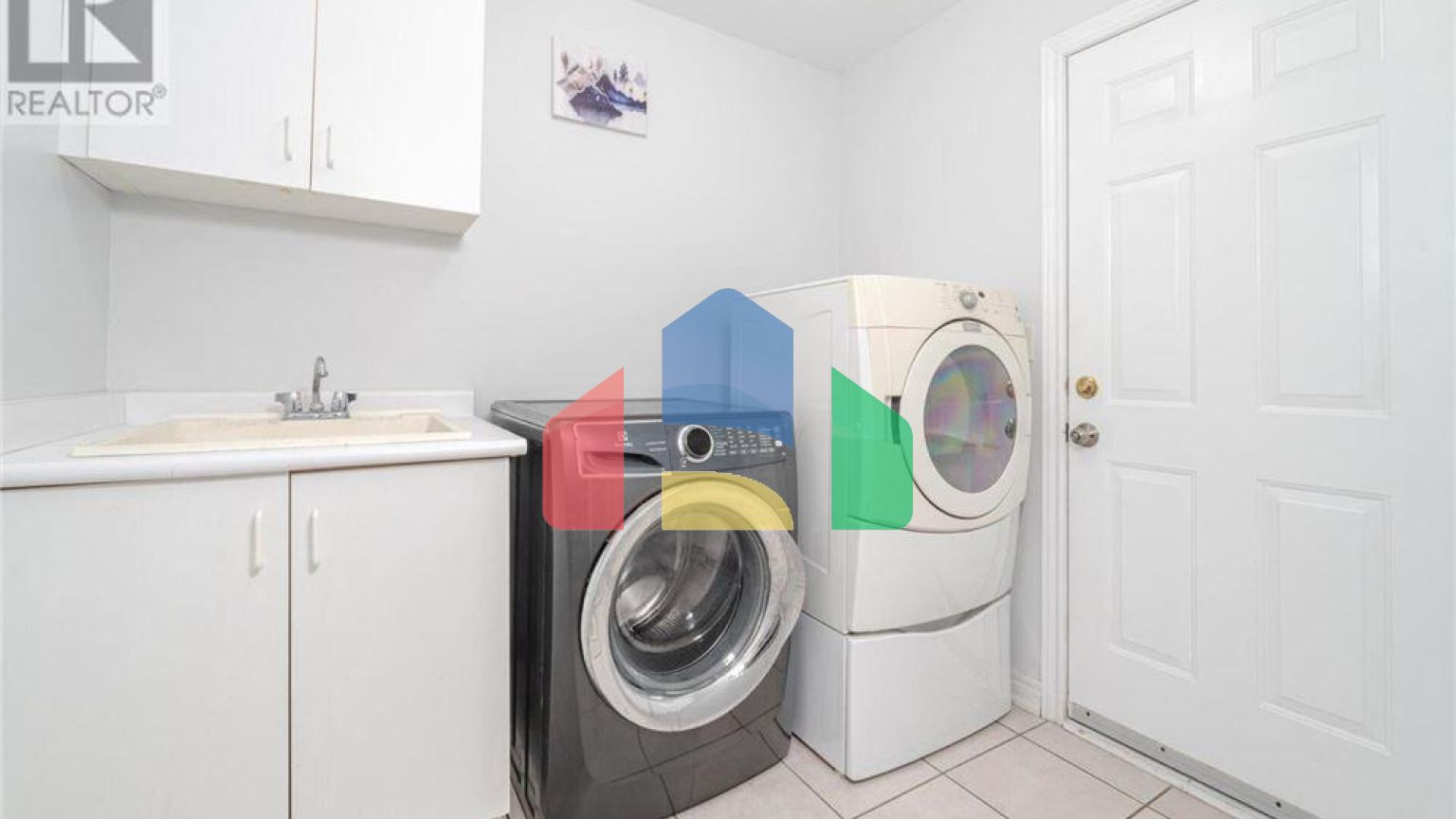 Residential - Single Family Home - Brampton, Canada - Canada