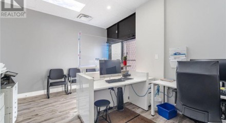 Commercial - Commercial/Retail - Brampton, Canada - Canada