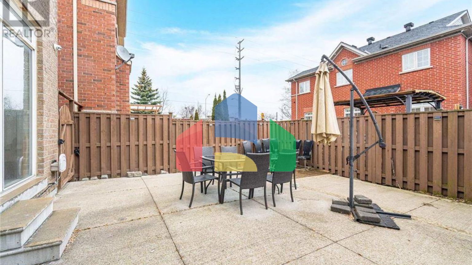 Residential - Single Family Home - Brampton, Canada - Canada