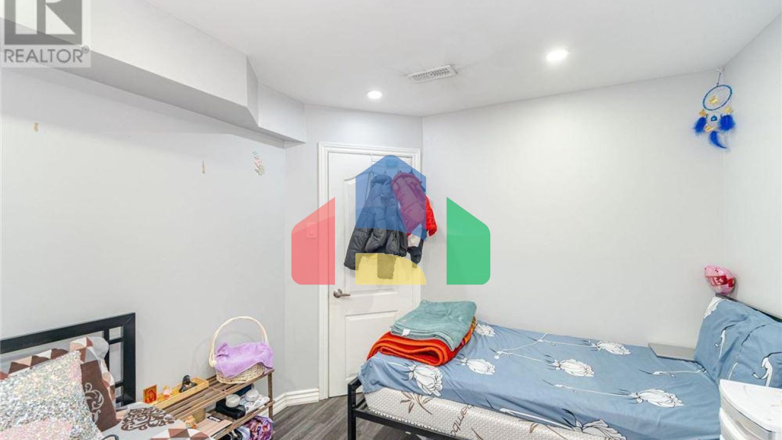 Residential - Single Family Home - Brampton, Canada - Canada