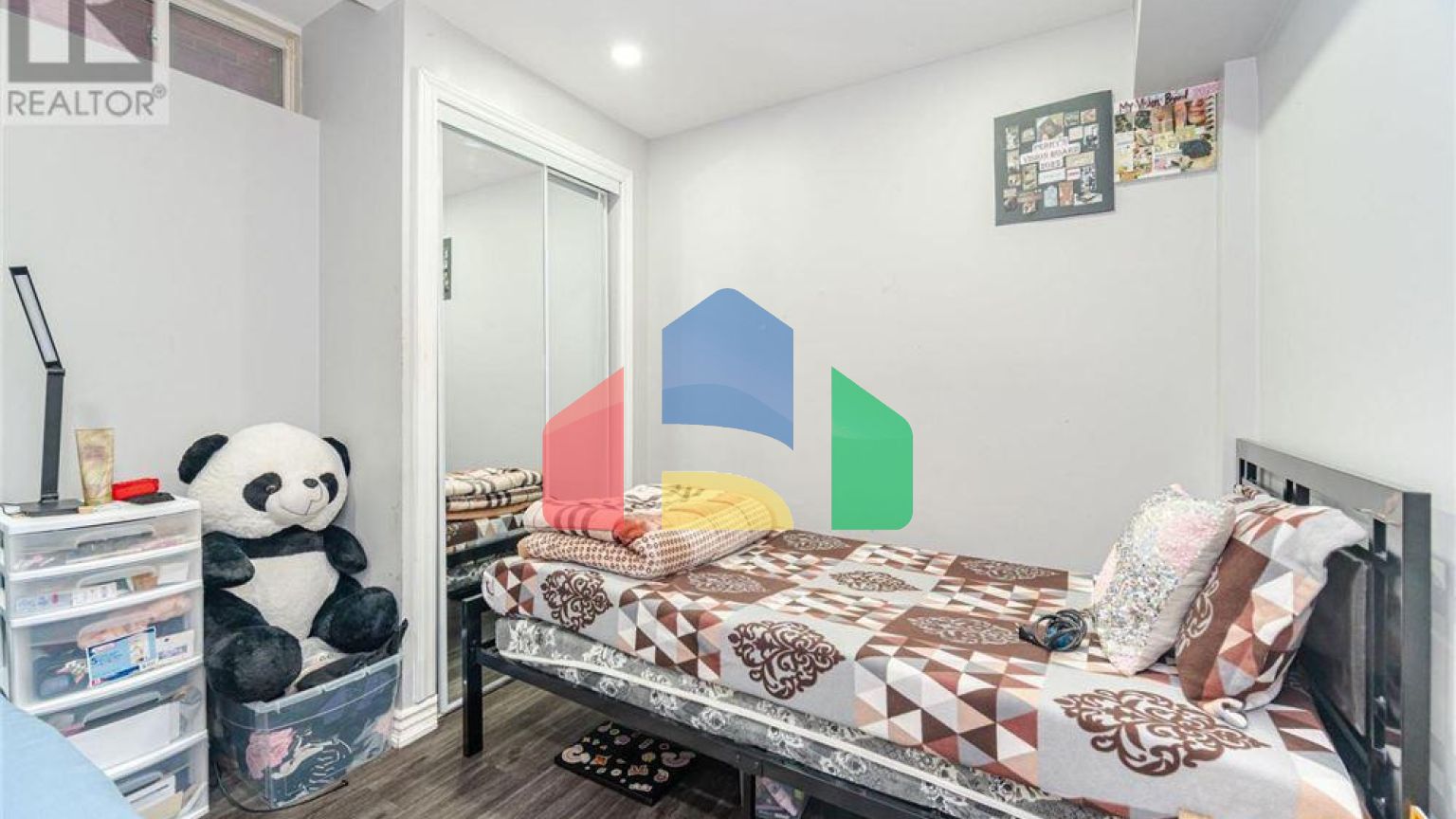 Residential - Single Family Home - Brampton, Canada - Canada