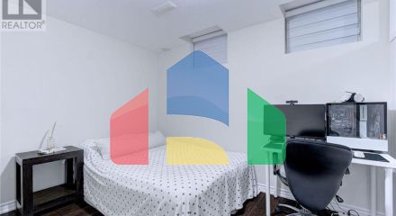 Residential - Single Family Home - Brampton, Canada - Canada