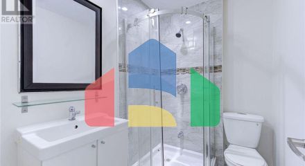 Residential - Single Family Home - Brampton, Canada - Canada