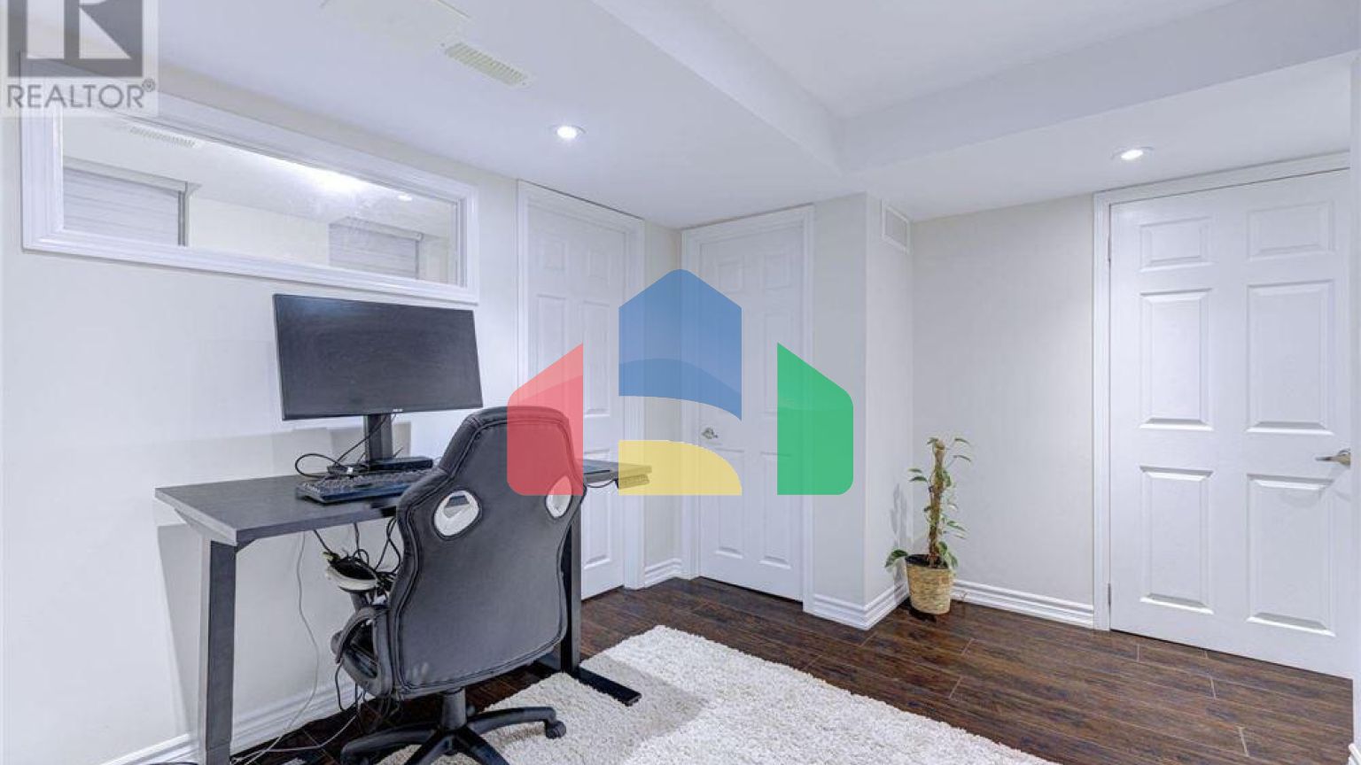 Residential - Single Family Home - Brampton, Canada - Canada