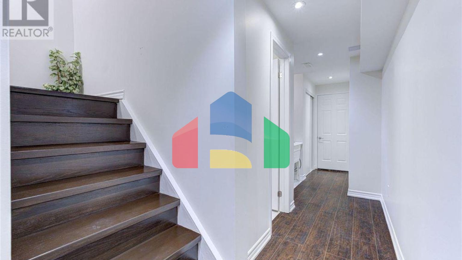 Residential - Single Family Home - Brampton, Canada - Canada