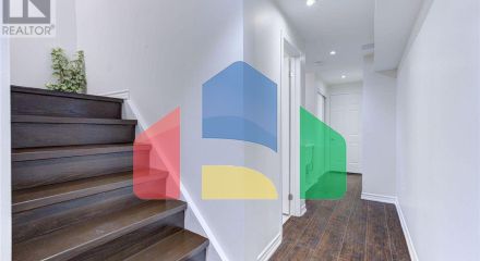 Residential - Single Family Home - Brampton, Canada - Canada