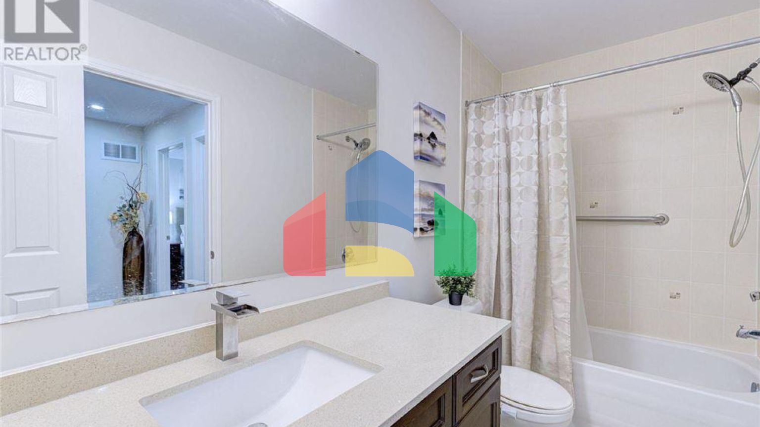 Residential - Single Family Home - Brampton, Canada - Canada