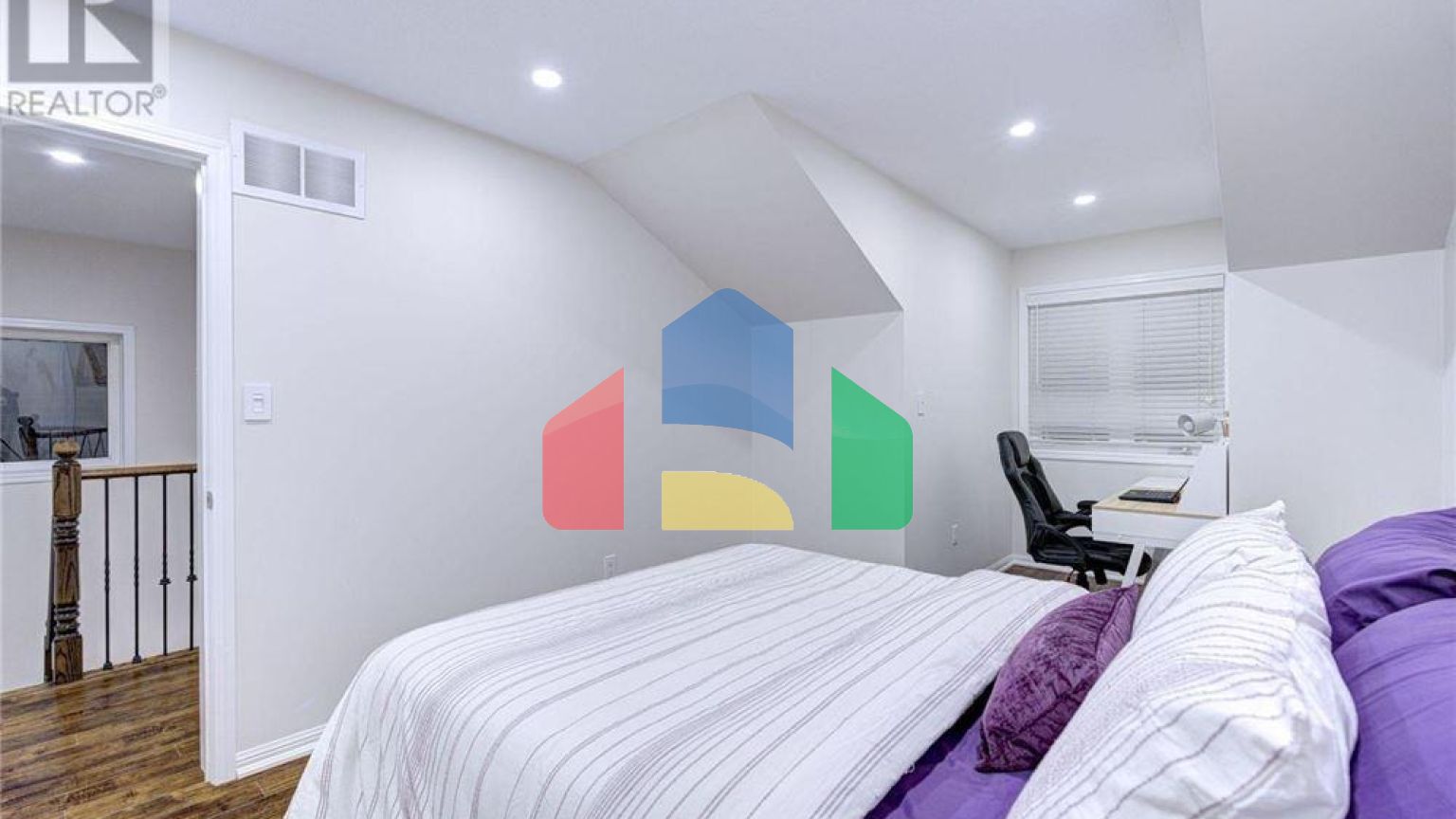 Residential - Single Family Home - Brampton, Canada - Canada