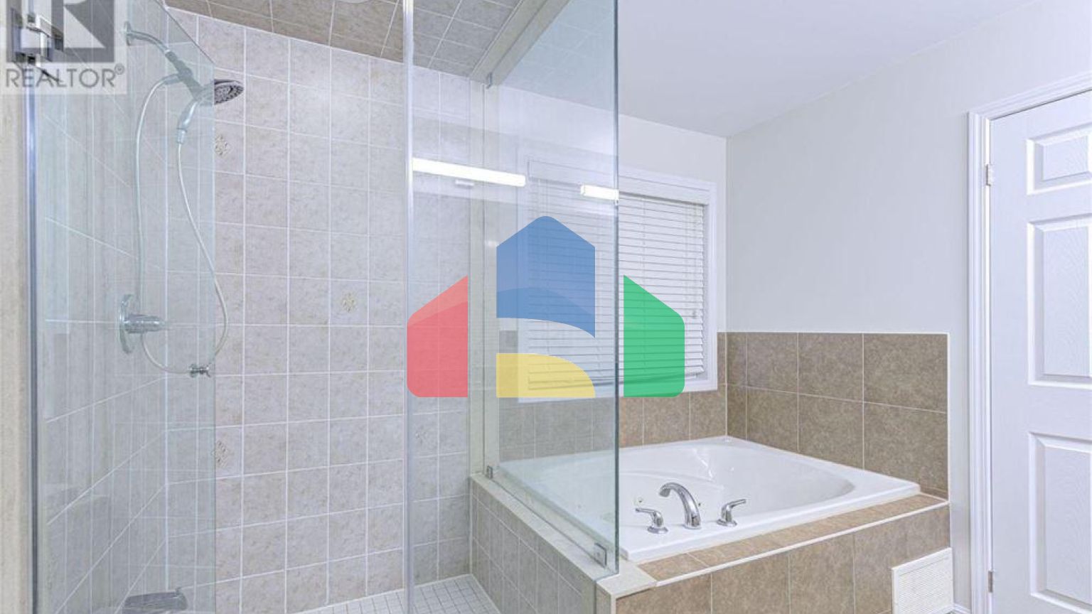 Residential - Single Family Home - Brampton, Canada - Canada