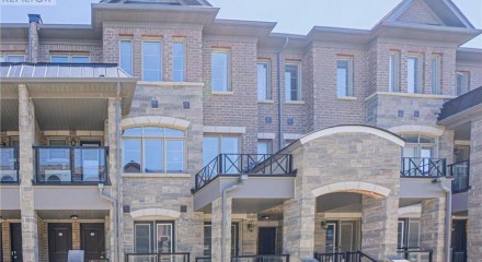 Residential - Townhouse - Brampton, Canada - Canada
