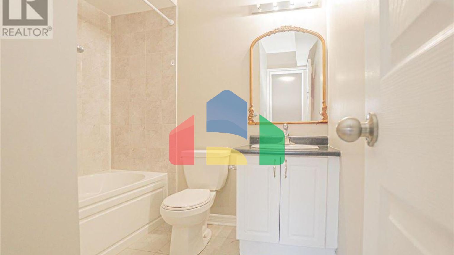 Residential - Townhouse - Brampton, Canada - Canada