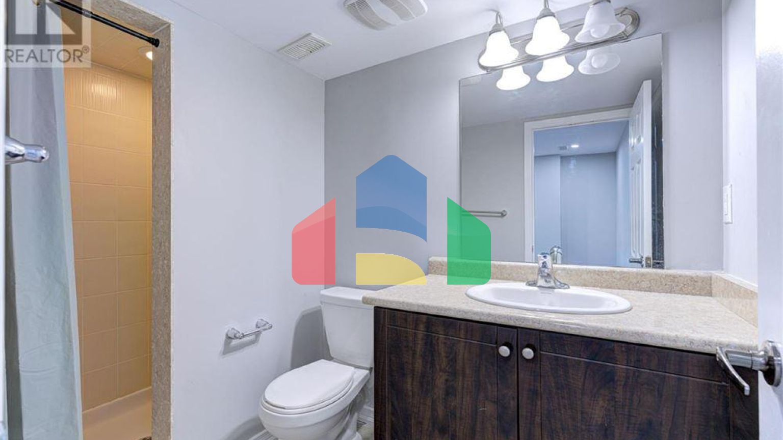 Residential - Single Family Home - Brampton, Canada - Canada