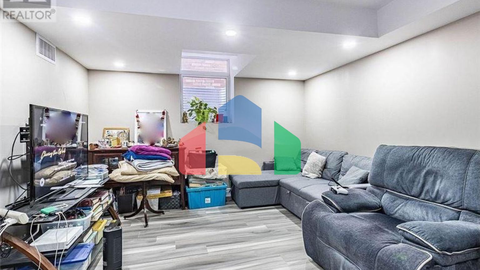 Residential - Single Family Home - Brampton, Canada - Canada